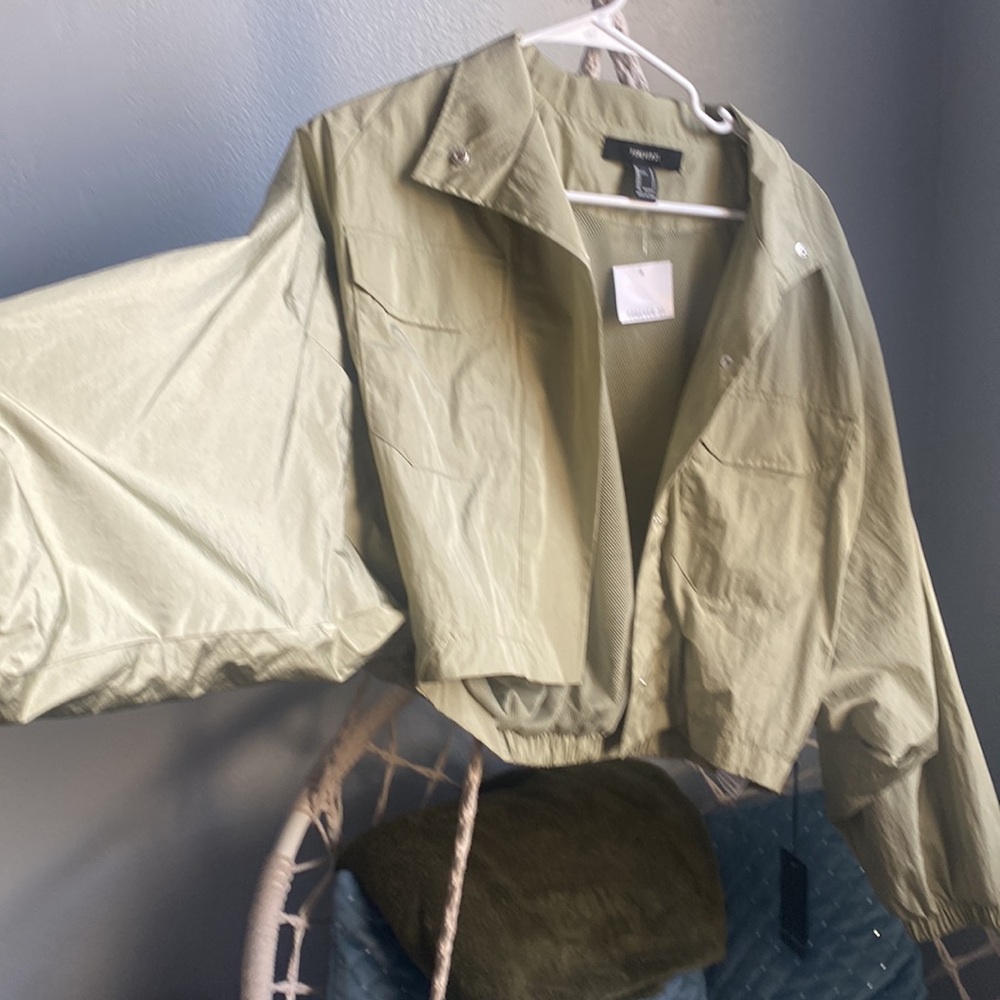 Forever 21 jacket - Picture 2 of 2